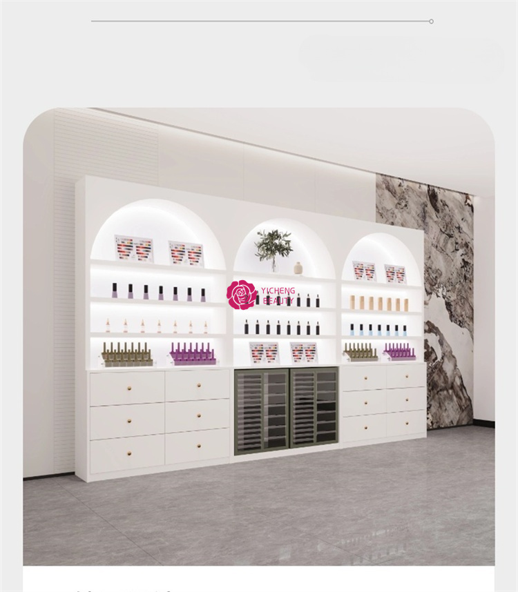 Espositori personalizzati per  - Beauty & Makeup Katia Di Paola recensione e prezzo