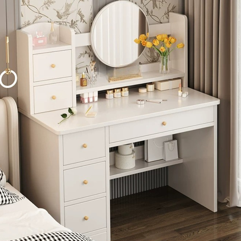 Tavolo da Trucco Moderno di Lu - Beauty Without Makeup recensione e prezzo